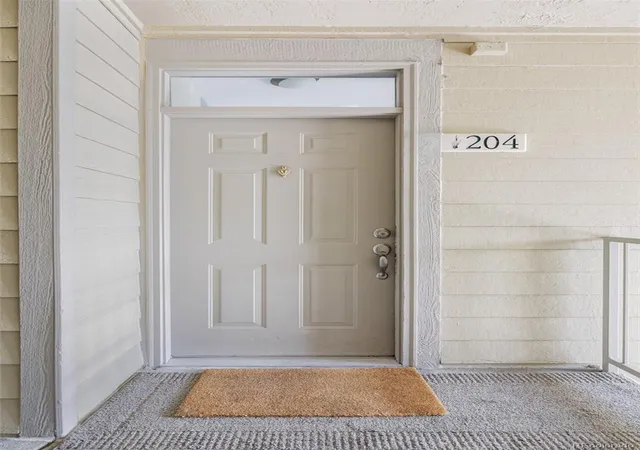 2nd image of 10331 W Girton Dr, Lakewood, CO 80227