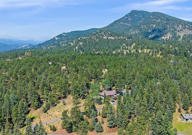 Photo 3 of Single family home for sale at 675 Witter Gulch Rd, Evergreen, CO 80439 | MLS# 7129928 | Listing updated on 2026-09-28