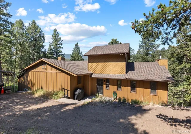 Photo 2 of Single family home for sale at 32638 Little Cub Rd, Evergreen, CO 80439 | MLS# 3017987 | Listing updated on 2026-08-02