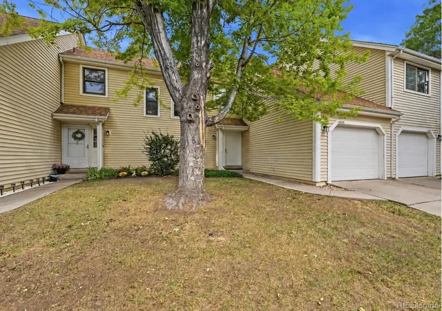Homes for sale in Aurora, CO | 482 S Kalispell Wy #E, Aurora, CO 80017 | MLS# 4194050