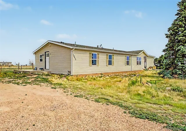 2nd image of 10635 Via Vaquaro Pt, Fountain, CO 80817 | MLS# 8632965