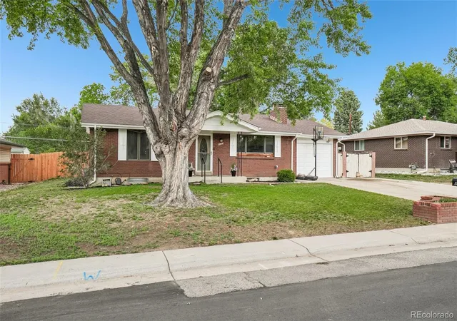 Photo 3 of Single family home for sale at 8283 Depew Way, Arvada, CO 80003 | MLS# 7341546 | Listing updated on 2026-08-28