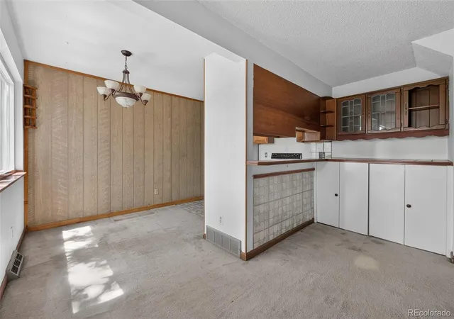 Listing Photo 5 - Condo for sale in building located at 2600 S Xanadu Wy, Aurora, CO 80014 - Unit #B