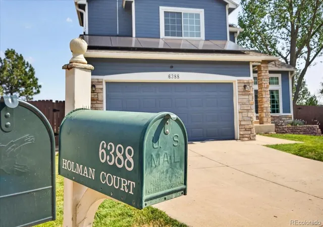 Photo 2 of Single family home for sale at 6388 Holman Ct, Arvada, CO 80004 | MLS# 8486641 | Listing updated on 2026-09-19