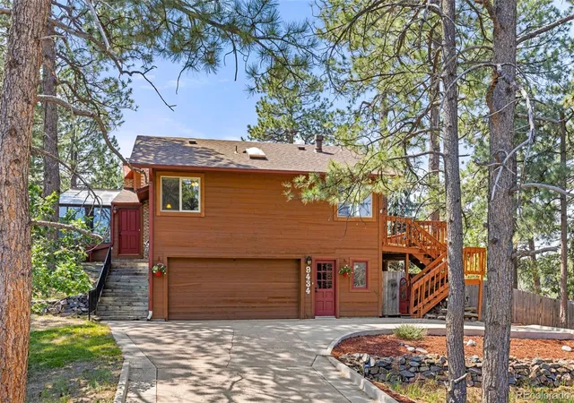 Photo 2 of Single family home for sale at 9434 Mcshane Ct, Parker, CO 80134 | MLS# 1973256 | Listing updated on 2026-09-30