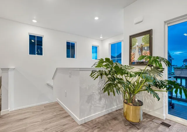Photo 3 of Single family home for sale at 1976 S Fultondale Ct, Aurora, CO 80018 | MLS# 1984514 | Listing updated on 2026-10-02