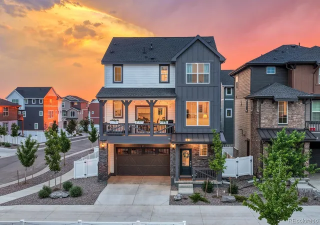 Photo 1 of Single family home for sale at 1976 S Fultondale Ct, Aurora, CO 80018 | MLS# 1984514 | Listing updated on 2026-10-02