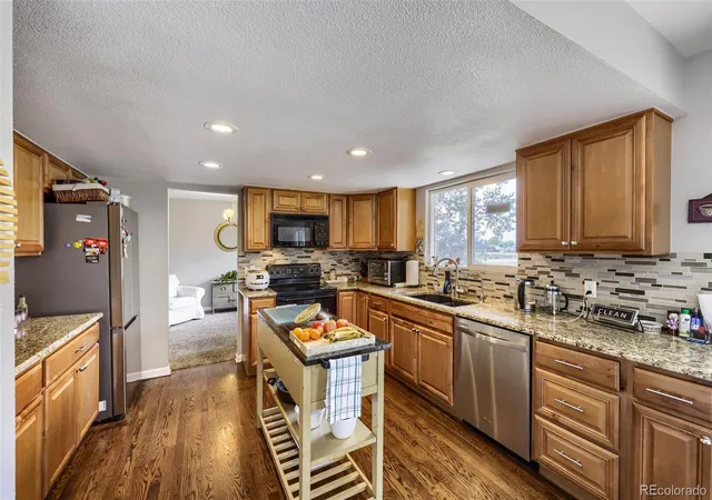3rd image of 20577 E Shefield Ct, Parker, CO 80138 | MLS# 6878642