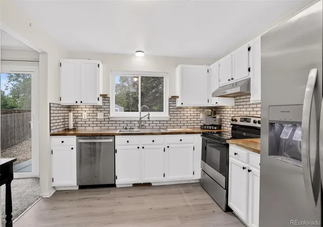 2nd image of 12175 Bellaire St, Thornton, CO 80241 | MLS# 4604819