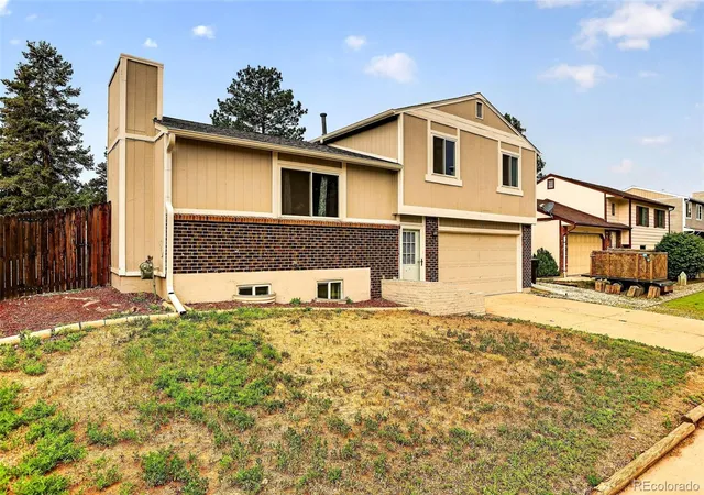 4th image of 12175 Bellaire St, Thornton, CO 80241 | MLS# 4604819