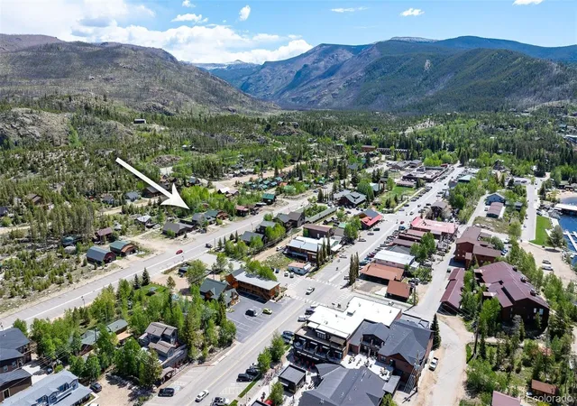 Homes for sale in Grand Lake, CO | 909 Park Ave, Grand Lake, CO 80447 | MLS# 4726977