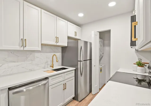 3rd image of 1350 Golden Cir, Golden, CO 80401