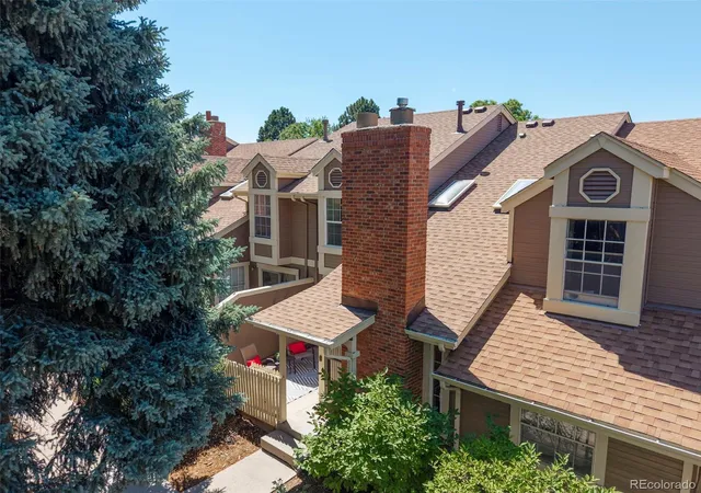 Homes for sale in Aurora, CO | 1930 S Helena St #D, Aurora, CO 80013 | MLS# 4083760