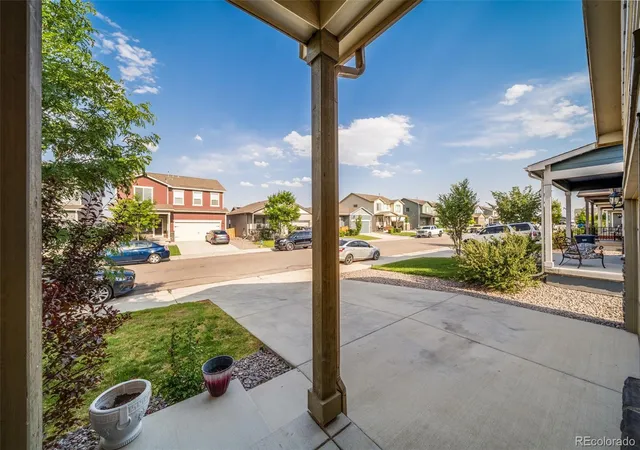 Homes for sale in Bennett, CO | 333 Spruce St, Bennett, CO 80102 | MLS# 1633189
