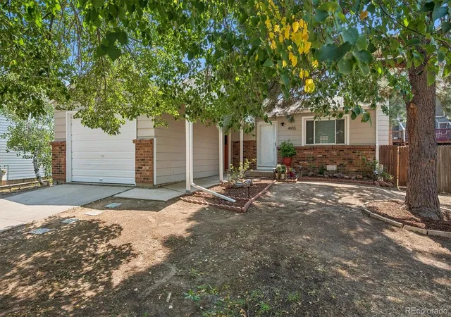 2nd image of 4955 S Quintero Cir, Aurora, CO 80015 | MLS# 3952451