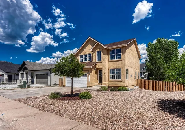 Homes for sale in Colorado Springs, CO | 17240 Park Trail Dr, Colorado Springs, CO 80132 | MLS# 3561828