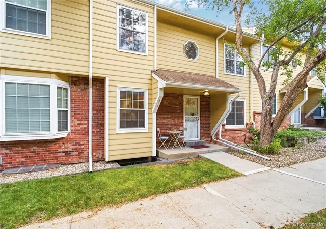 Homes for sale in Lakewood, CO | 1912 S Balsam St, Lakewood, CO 80227 | MLS# 3536459