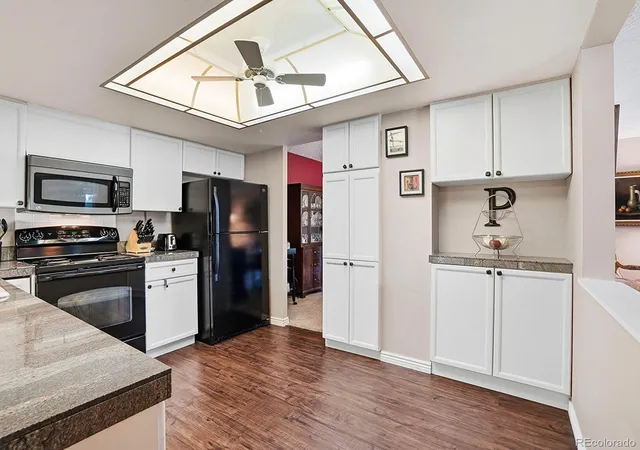 2nd image of 13691 E Marina Dr, Aurora, CO 80014