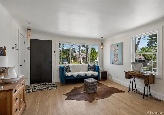 2nd image of 4655 S Pearl St, Englewood, CO 80113 | MLS# 1771094