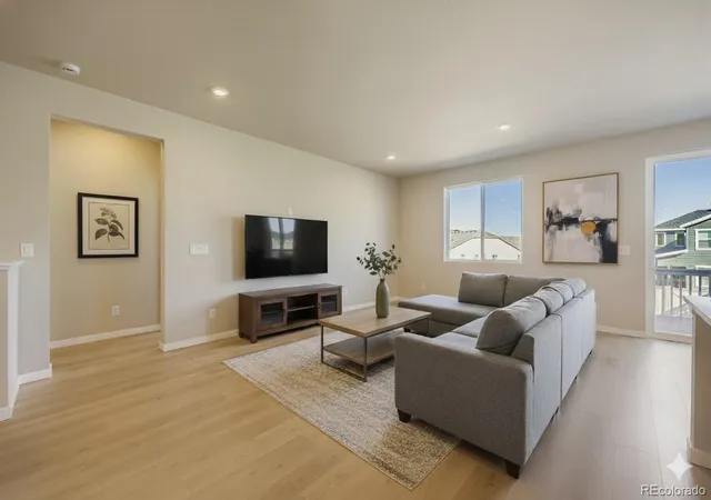 2nd image of 16681 Stelvio Pt, Parker, CO 80134 | MLS# 4319121