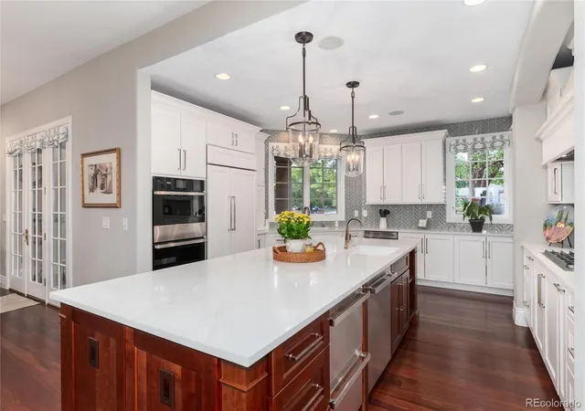 Photo 4 of Single family home for sale at 4450 W Caspian Cir, Littleton, CO 80128 | MLS# 6772457 | Listing updated on 2026-09-09