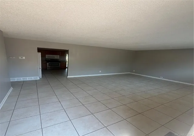 3rd image of 5559 Potomac Wy, Denver, CO 80239 | MLS# 7373267