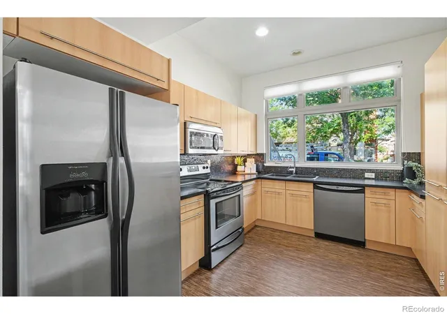 Listing Photo 4 - Condo for sale in building located at 802 Blondel St, Fort Collins, CO 80524 - Unit #103