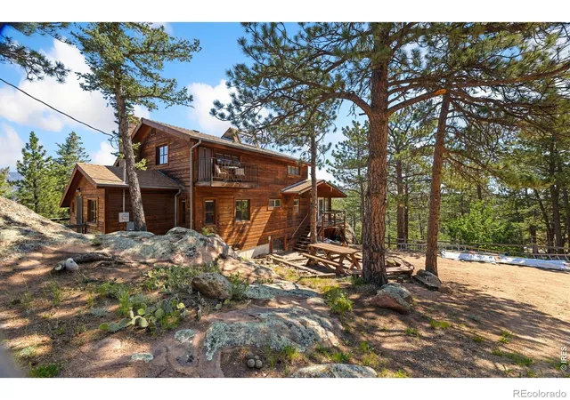 Photo 4 of Single family home for sale at 128 Elk Rd, Lyons, CO 80540 | MLS# IR1063294 | Listing updated on 2026-10-01