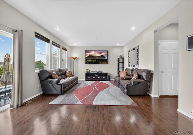 5th image of 15803 E Warner Dr, Denver, CO 80239 | MLS# 7157504