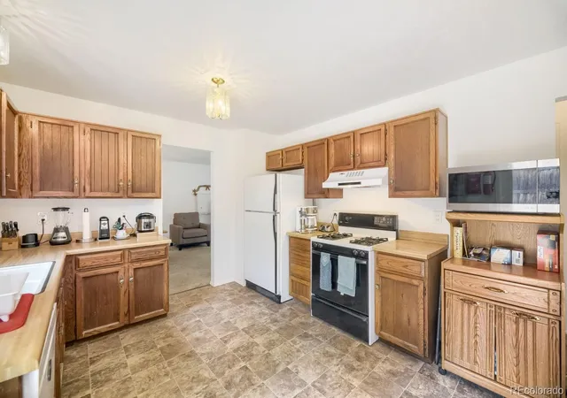 Homes for sale in Centennial, CO | 4792 E Costilla Ave, Centennial, CO 80122 | MLS# 6089942