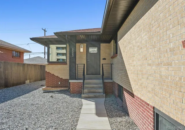 1st image of 3323 Poplar St #3323, Denver, CO 80207 | MLS# 5846020