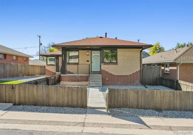 1st image of 3325 Poplar St #3325, Denver, CO 80207 | MLS# 3015924