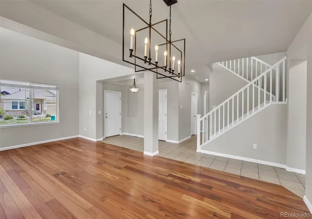 Photo 1 of Single family home for sale at 5023 S Shawnee St, Aurora, CO 80015 | MLS# 4227283 | Listing updated on 2026-10-19