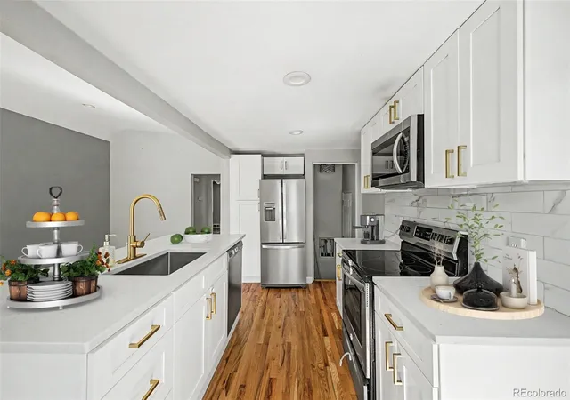 Photo 3 of Single family home for sale at 3505 N Elizabeth St, Denver, CO 80205 | MLS# 7213714 | Listing updated on 2026-09-13