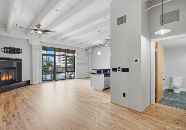 4th image of 1800 Lawrence St, Denver, CO 80202