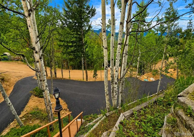 Photo 4 of Single family home for sale at 8680 London Ln, Conifer, CO 80433 | MLS# 7730667 | Listing updated on 2026-10-07