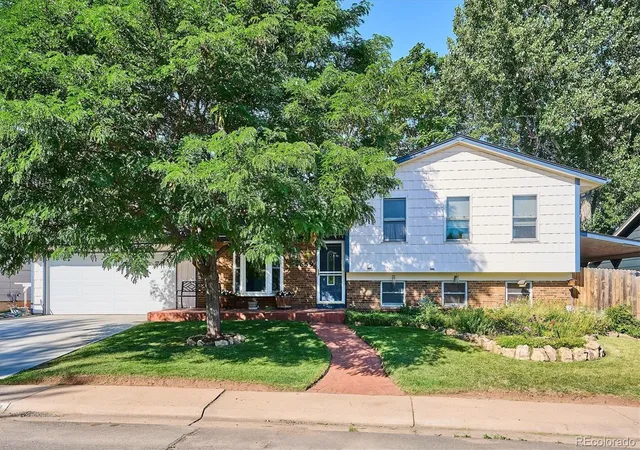 Photo 2 of Single family home for sale at 4659 S Alkire St, Morrison, CO 80465 | MLS# 6340433 | Listing updated on 2026-08-24