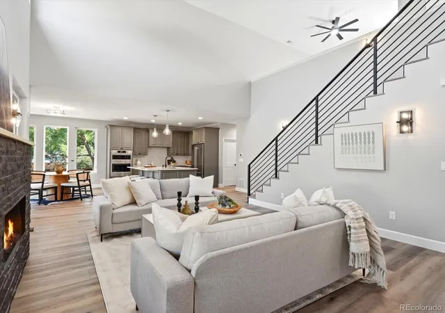 Photo 2 of Single family home for sale at 6181 S Spotswood St, Littleton, CO 80120 | MLS# 6320594 | Listing updated on 2026-09-04