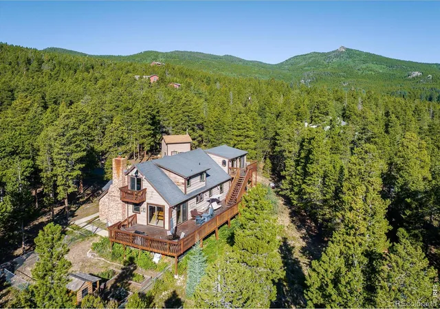 Homes for sale in Golden, CO | 10212 Dowdle Dr, Golden, CO 80403 | MLS# IR1063341