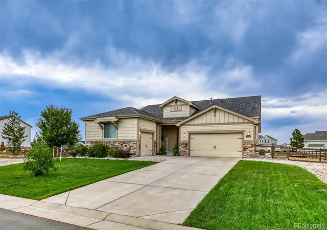 Photo 2 of Single family home for sale at 5599 En Joie Pl, Elizabeth, CO 80107 | MLS# 8643882 | Listing updated on 2026-09-21