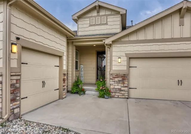 Photo 3 of Single family home for sale at 5599 En Joie Pl, Elizabeth, CO 80107 | MLS# 8643882 | Listing updated on 2026-09-21