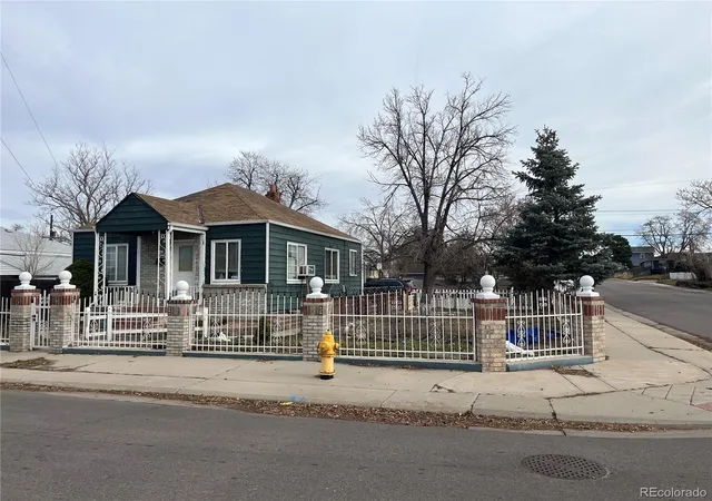 Photo 4 of Sale Pending at 4950 Steele St, Denver, CO 80216 | MLS# 3621578 | Listing updated on 2026-07-21