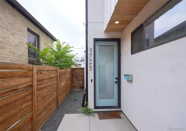 Photo 2 of Townhouse for sale at 3725 Vallejo St, Denver, CO 80211 | MLS# 2215088 | Listing updated on 2026-08-05