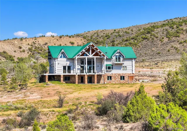 4th image of 2900 Catamount Creek Rd, Mc Coy, CO 80463 | MLS# 6572634