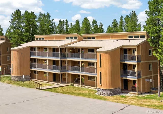 2nd image of 214 Gcr 702/village Dr #17-201, Winter Park, CO 80482 | MLS# 8490014