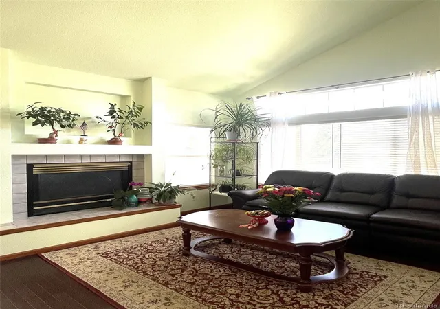 Photo 3 of Single family home for sale at 6544 S Swadley Ct, Littleton, CO 80127 | MLS# 7973956 | Listing updated on 2026-08-23