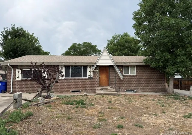 Homes for sale in Denver, CO | 1653 S Yukon St, Denver, CO 80232 | MLS# 5539851