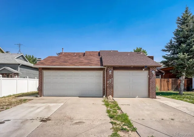 Photo 1 of Townhouse for sale at 19073 E 16th Avenue, Aurora, CO 80011 | MLS# 2975338 | Listing updated on 2026-07-12