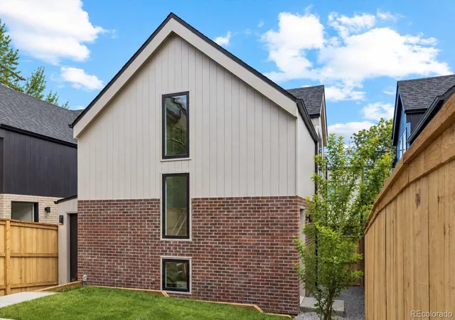 Photo 4 of Single family home for sale at 2828 Vallejo St, Denver, CO 80211 | MLS# 7749760 | Listing updated on 2026-09-08