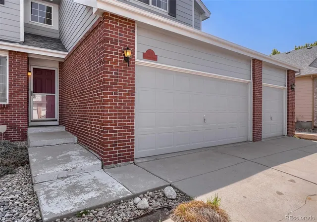 Photo 2 of Single family home for sale at 2366 S Genoa St, Aurora, CO 80013 | MLS# 2087177 | Listing updated on 2026-08-19